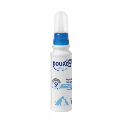 Koiran korvahuuhde Douxo S3 (120 ml)