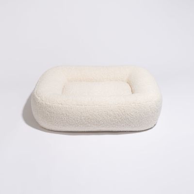 Pillow Villa Pebble koiranpeti - Tekoturkis lammas, Off-White / S