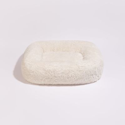 Pillow Villa Pebble Flokati - pörröinen koiranpeti, Off-White / M