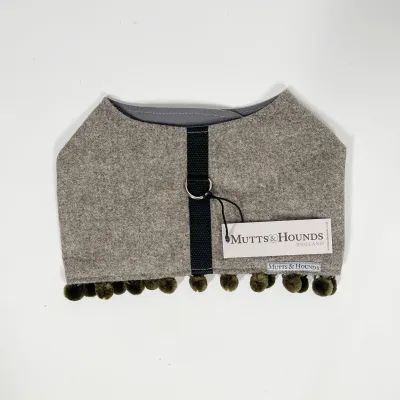 Mutts & Hounds - Pehmeät Paitavaljaat M, Grey PomPom