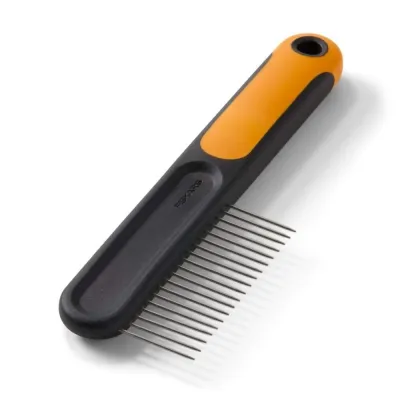 Fiskars harvapiikkinen kampa